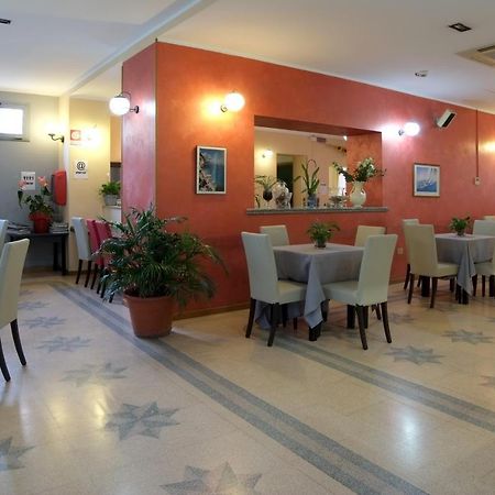 Villa Gioiosa Diano Marina Exterior foto