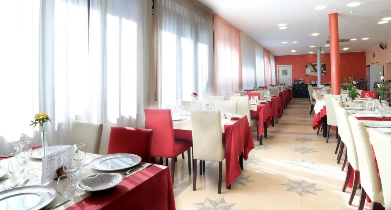 Villa Gioiosa Diano Marina Exterior foto